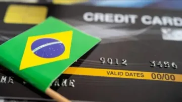 У Бразилії заборонили кредитні картки та криптовалюту